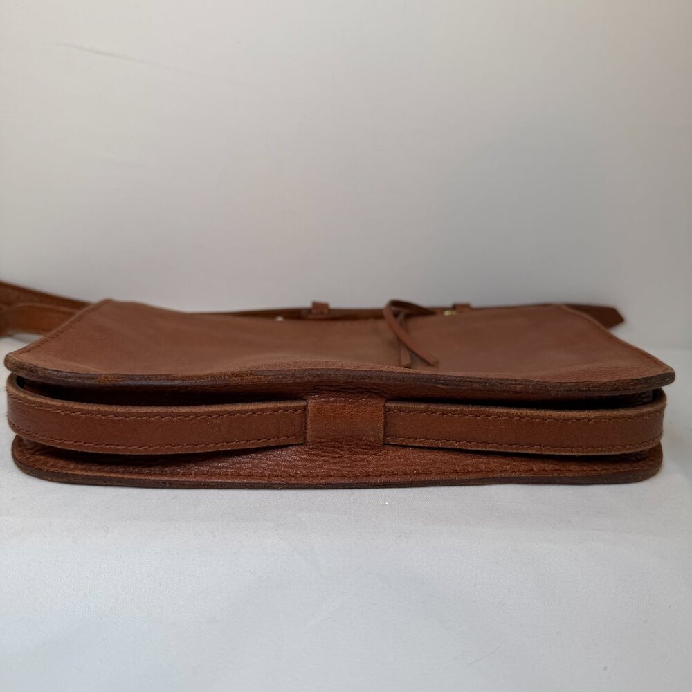 MADEWELL The Simple Crossbody Bag English Saddle Tan Leather - Picture 7 of 14